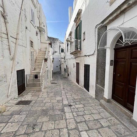 La Rosa D Ernesto Wifi Free 3 Sleeping Places Apartman Ostuni Kültér fotó