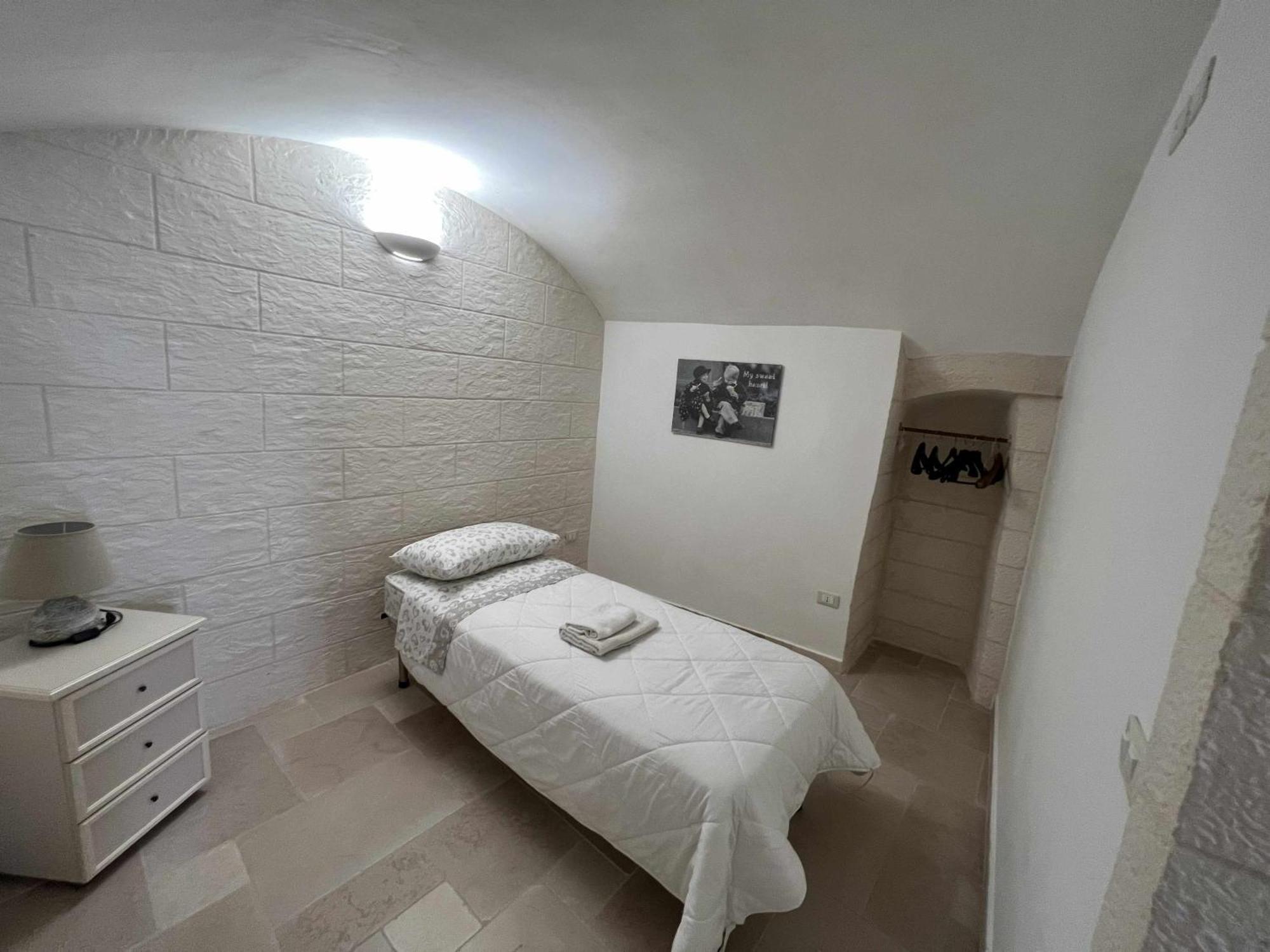 La Rosa D Ernesto Wifi Free 3 Sleeping Places Apartman Ostuni Kültér fotó