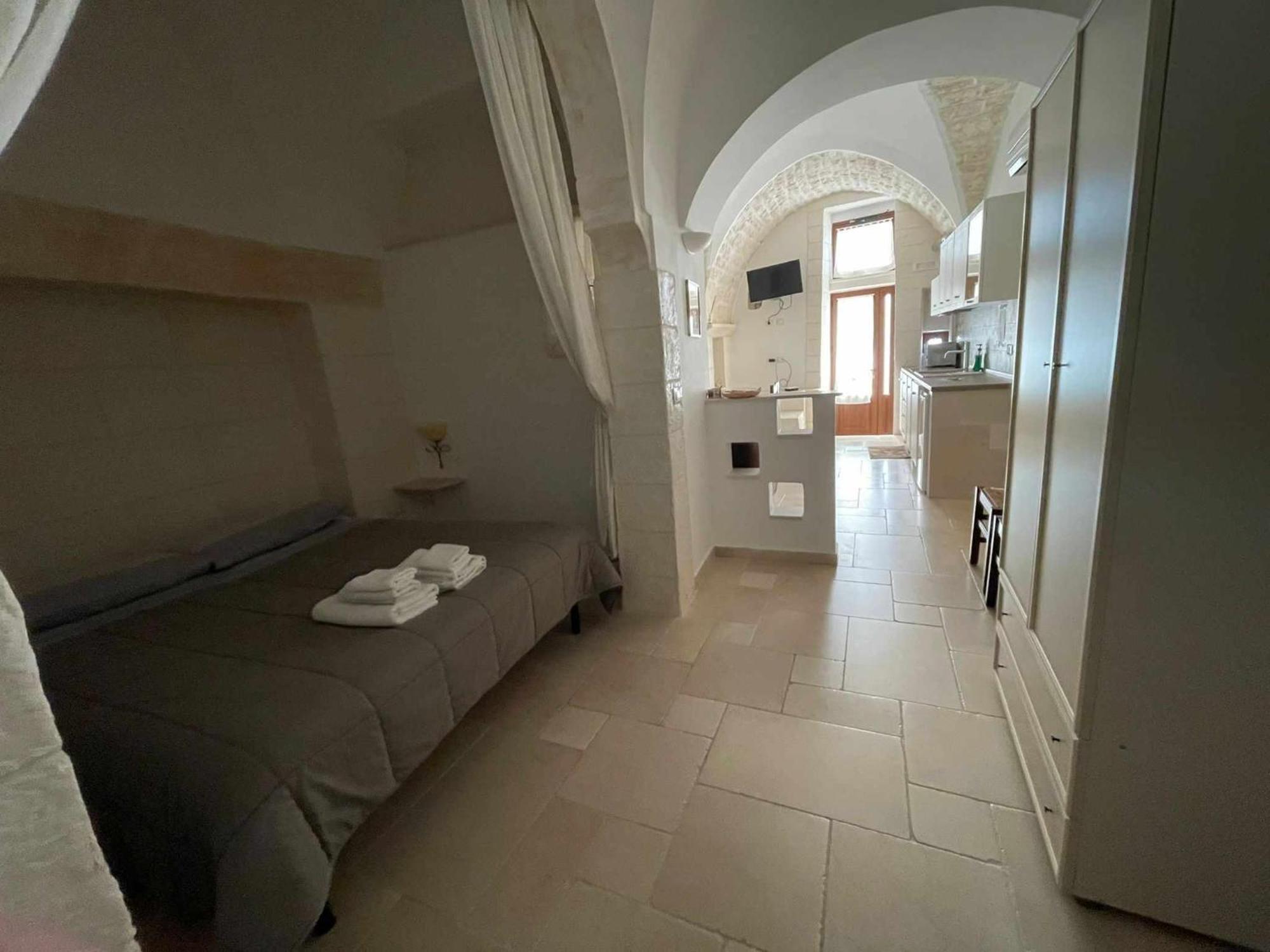 La Rosa D Ernesto Wifi Free 3 Sleeping Places Apartman Ostuni Kültér fotó